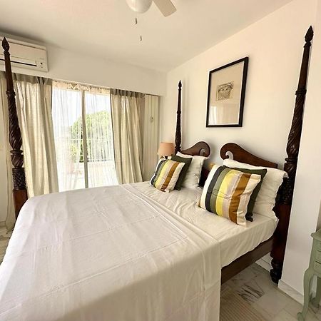 앙티브 Panoramic Sea View Penthouse With Jacuzzi And 450 Sqm Terrace 아파트 외부 사진