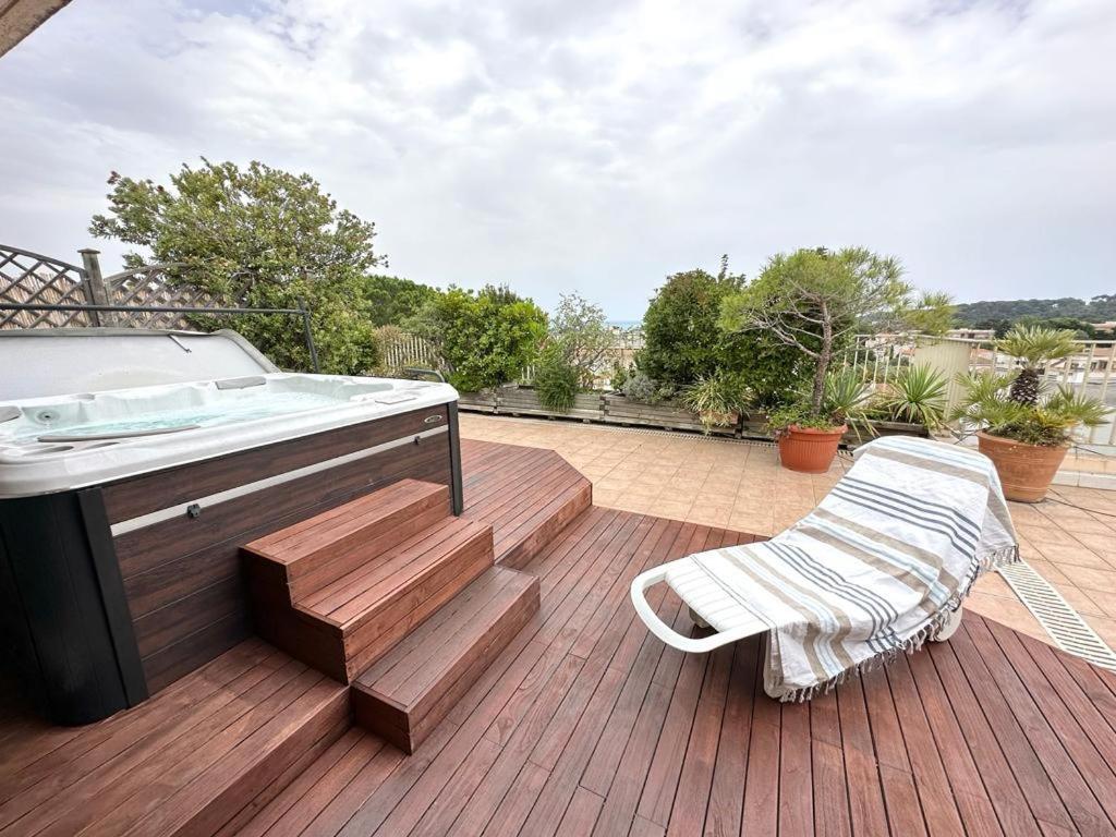 앙티브 Panoramic Sea View Penthouse With Jacuzzi And 450 Sqm Terrace 아파트 외부 사진